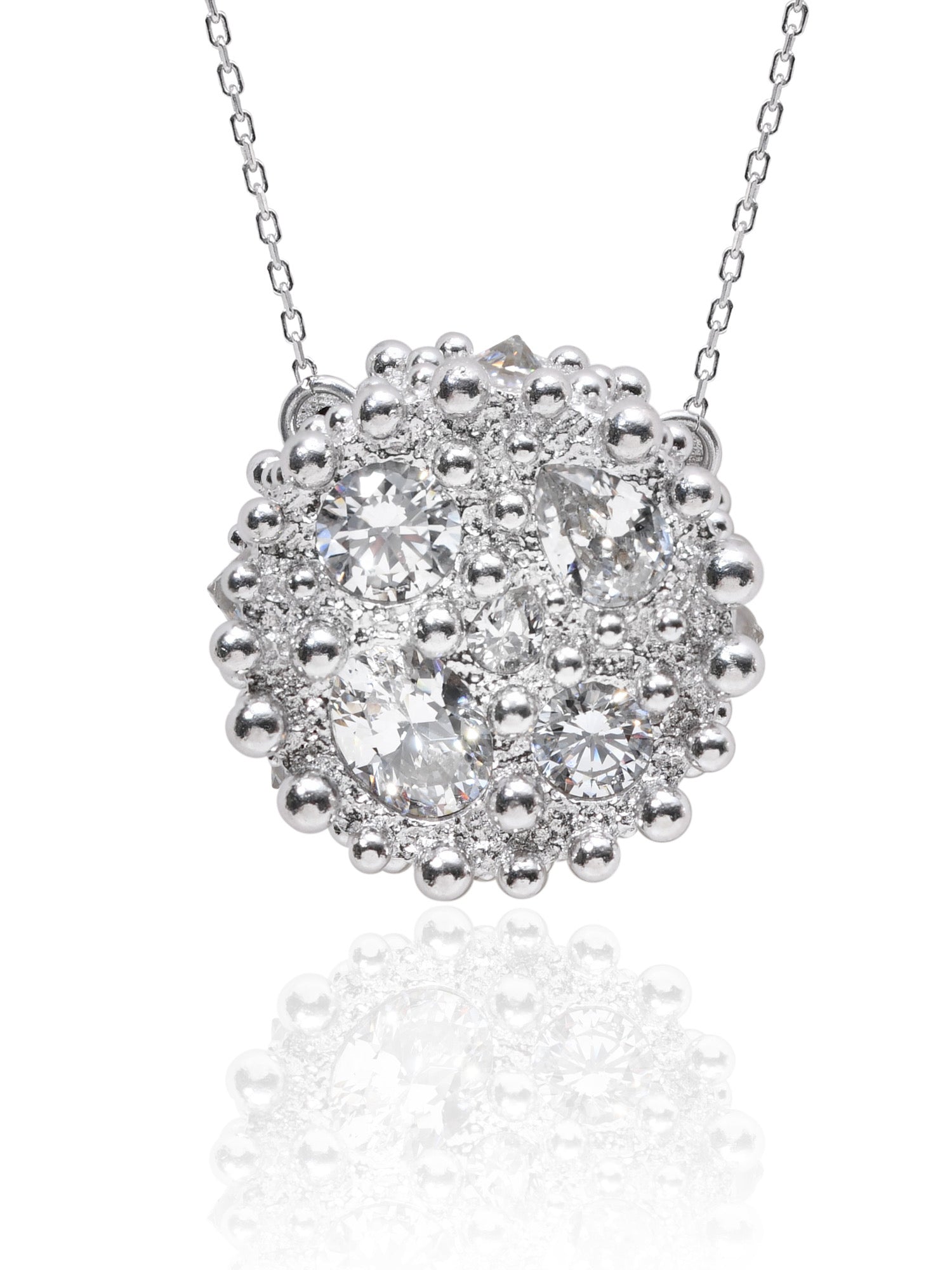 CREST NECKLACE GRAND|HALO