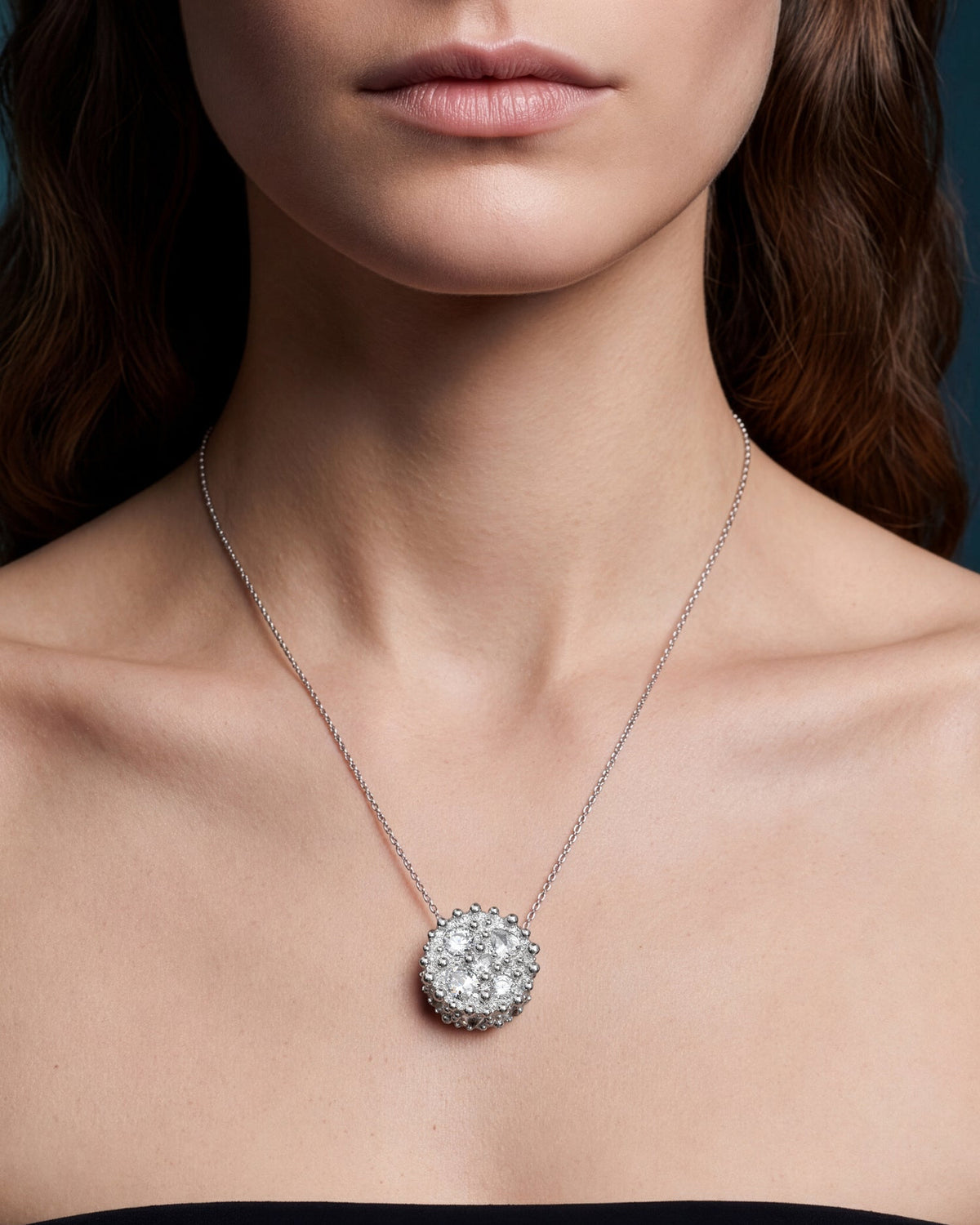 CREST NECKLACE GRAND|HALO