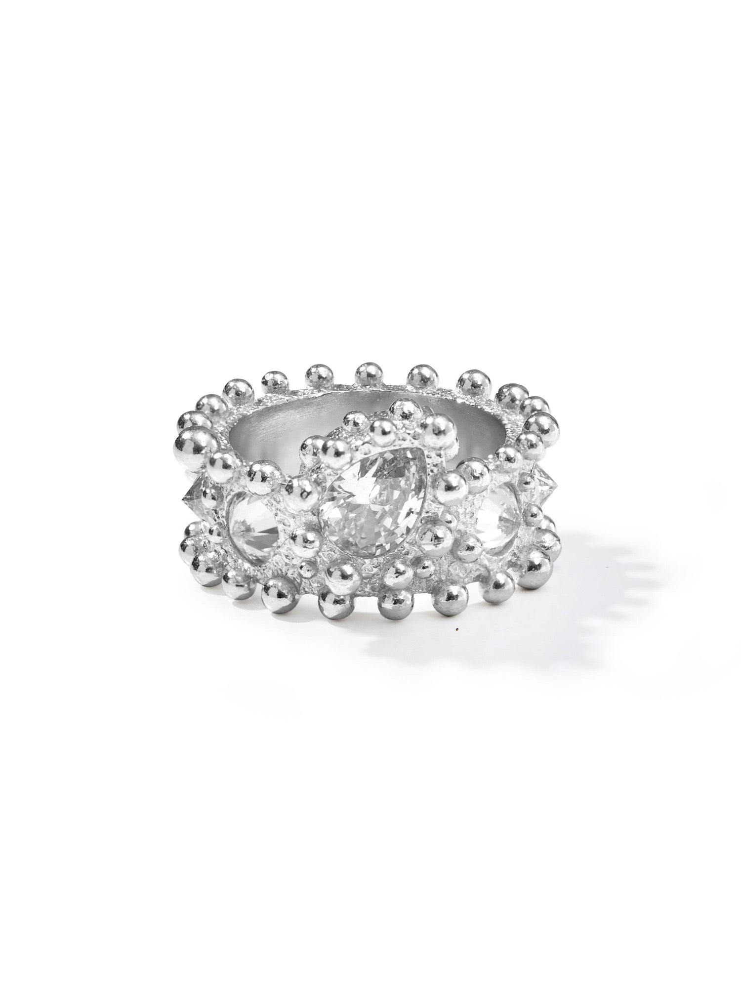 ROYAL  RING | HALO